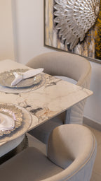 COMEDOR ESTELAR EN PIEDRA SINTERIZADA