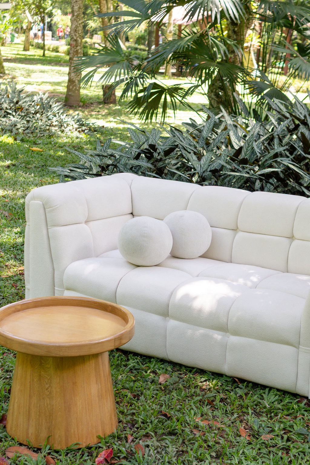 SOFA MARSH