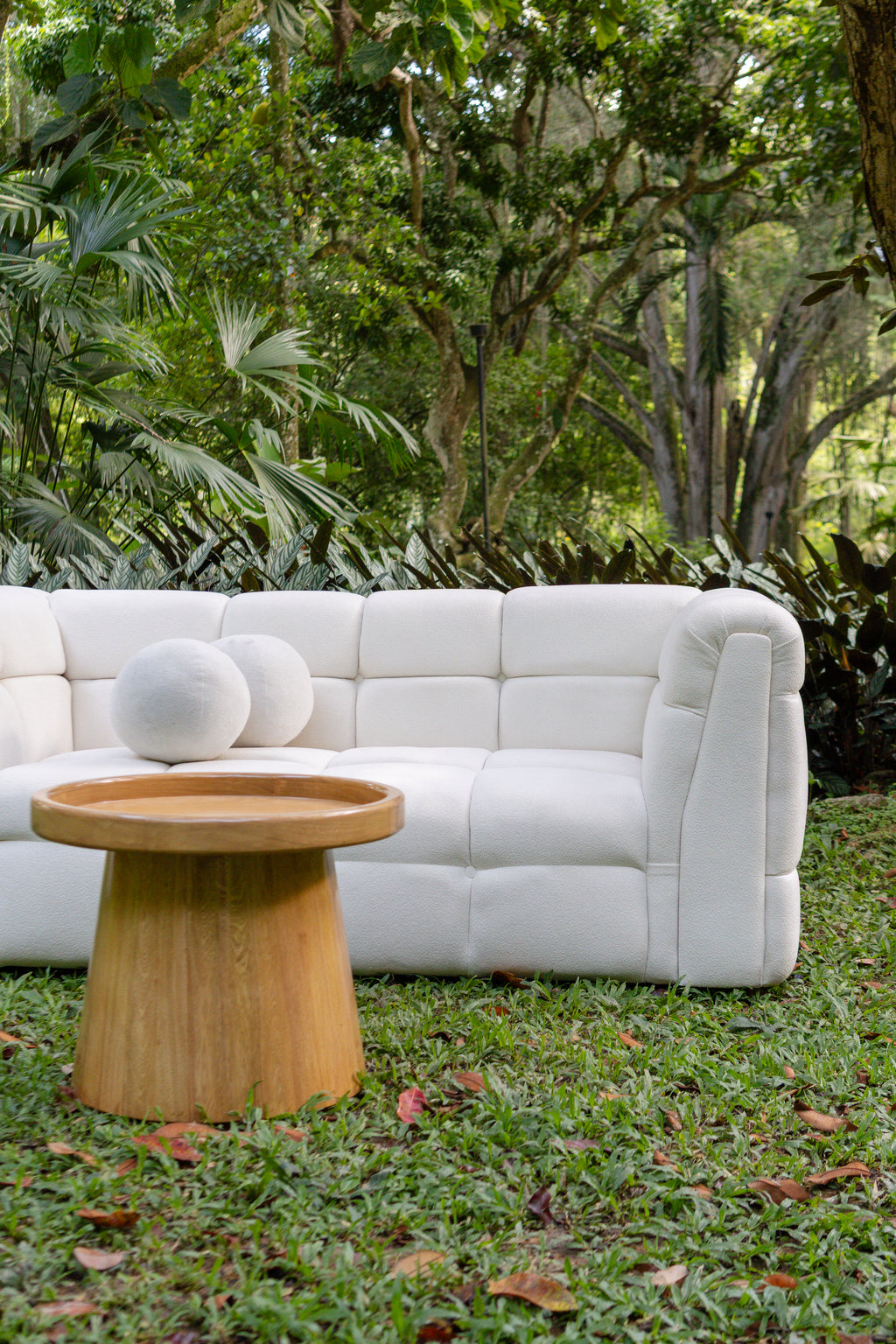 SOFA MARSH