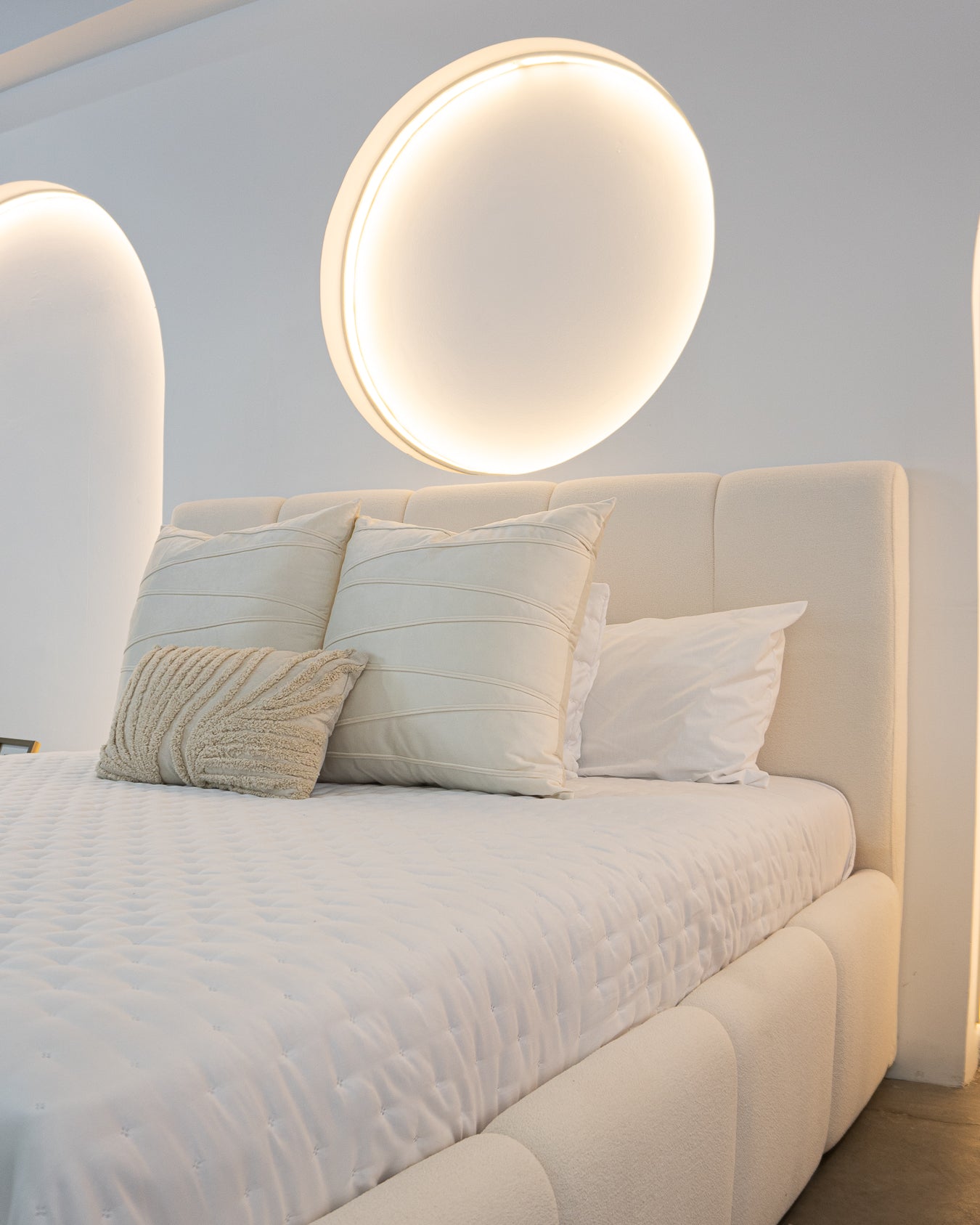 CAMA MINIMALISTA
