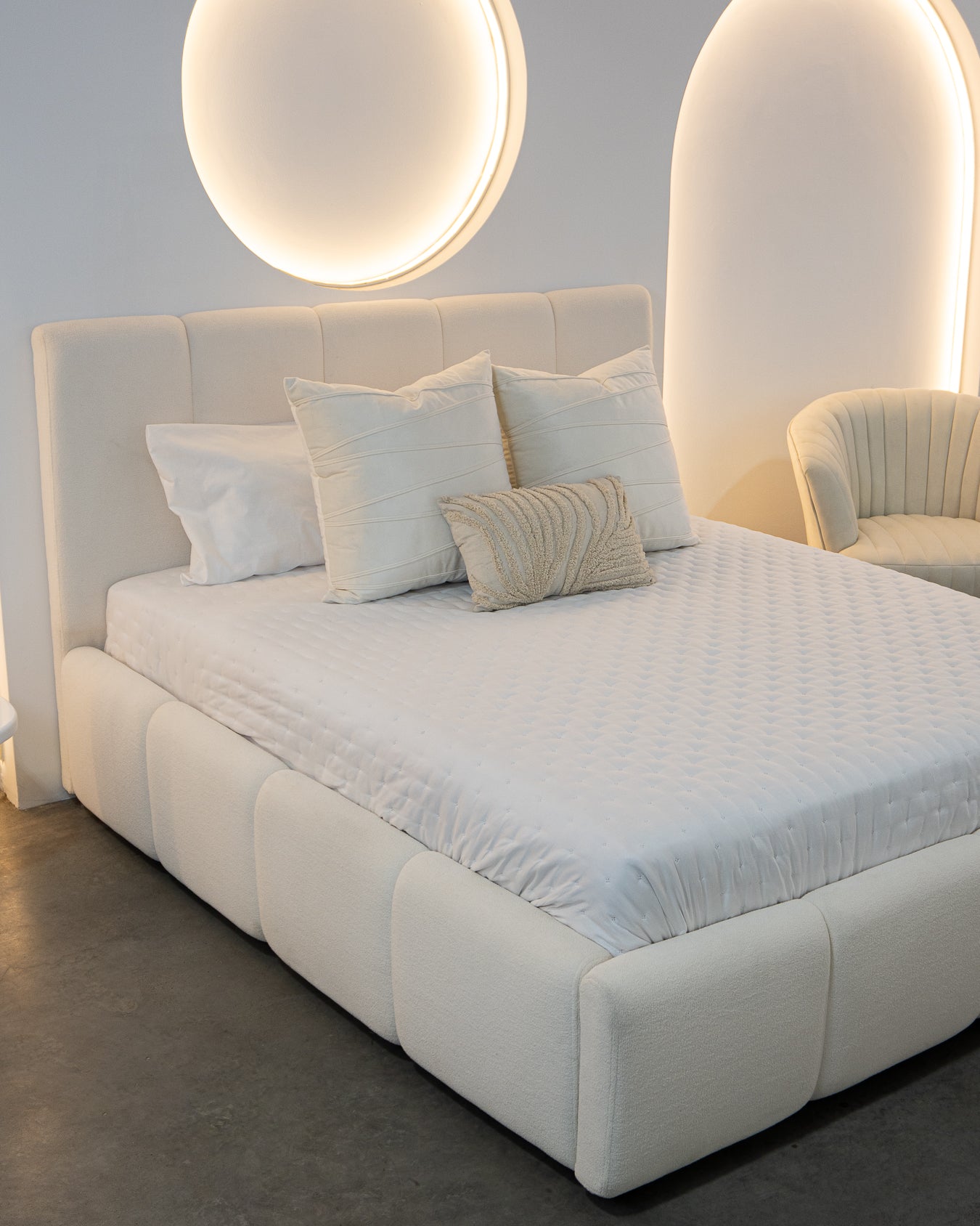 CAMA MINIMALISTA